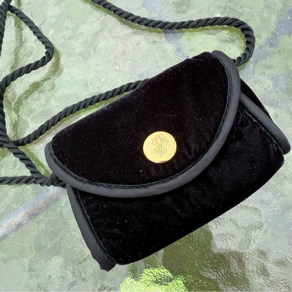 Lancôme Vintage Black Velvet Mini Coin Purse Crossbody Shoulder Bag 3 x 4.5”